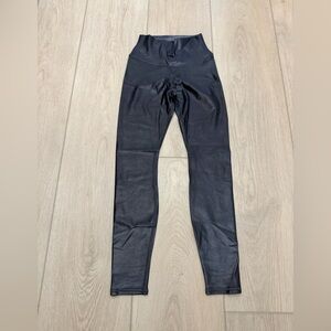 ALO Yoga Metalic Grey Leggings